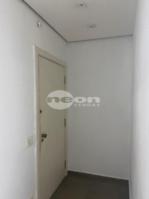 Conjunto Comercial-Sala à venda com 1 quarto, 93m² - Foto 11