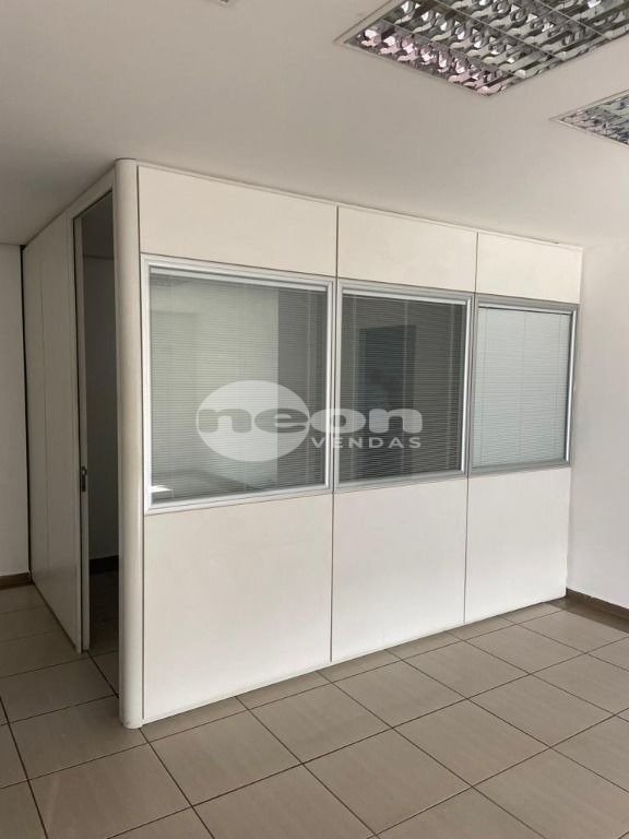 Conjunto Comercial-Sala à venda com 1 quarto, 93m² - Foto 14