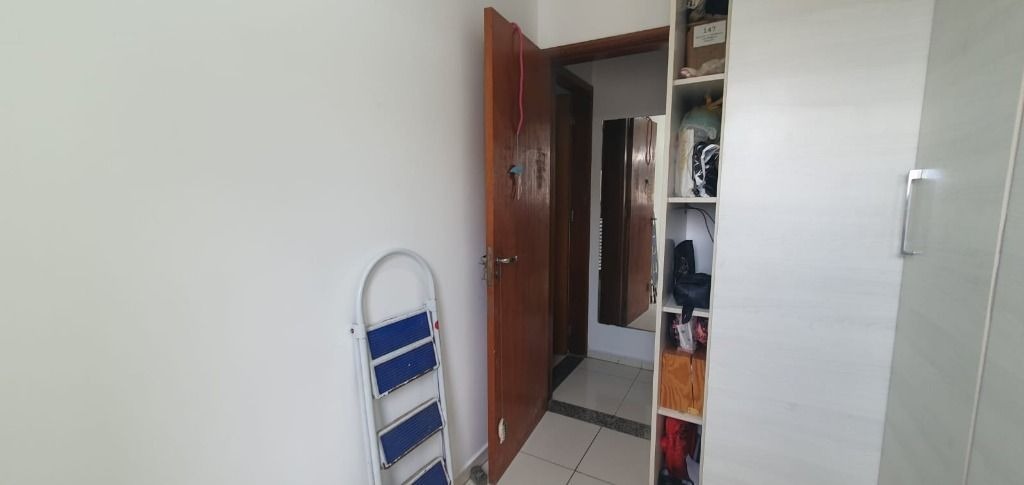 Apartamento à venda com 2 quartos, 52m² - Foto 15