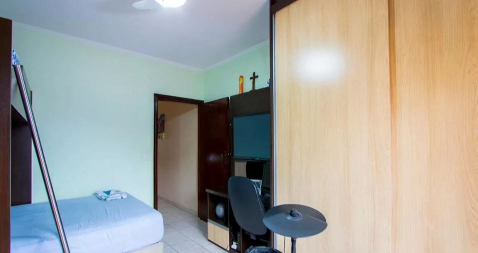 Casa à venda com 3 quartos, 198m² - Foto 16