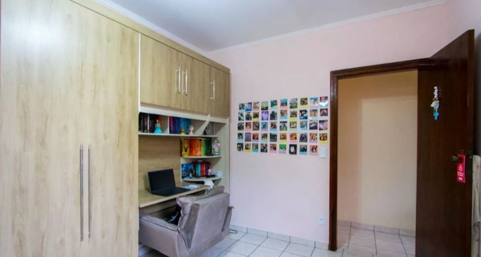 Casa à venda com 3 quartos, 198m² - Foto 17