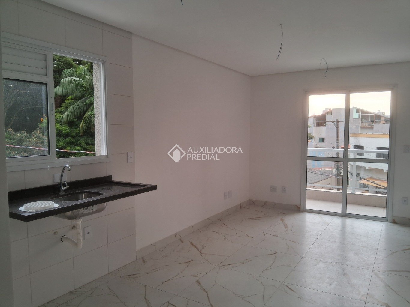 Apartamento à venda com 2 quartos, 48m² - Foto 1