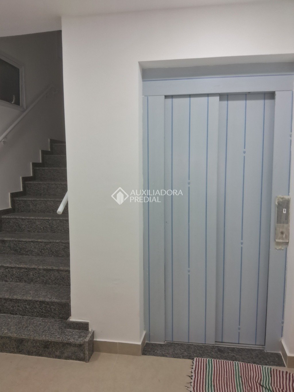 Apartamento à venda com 2 quartos, 48m² - Foto 13