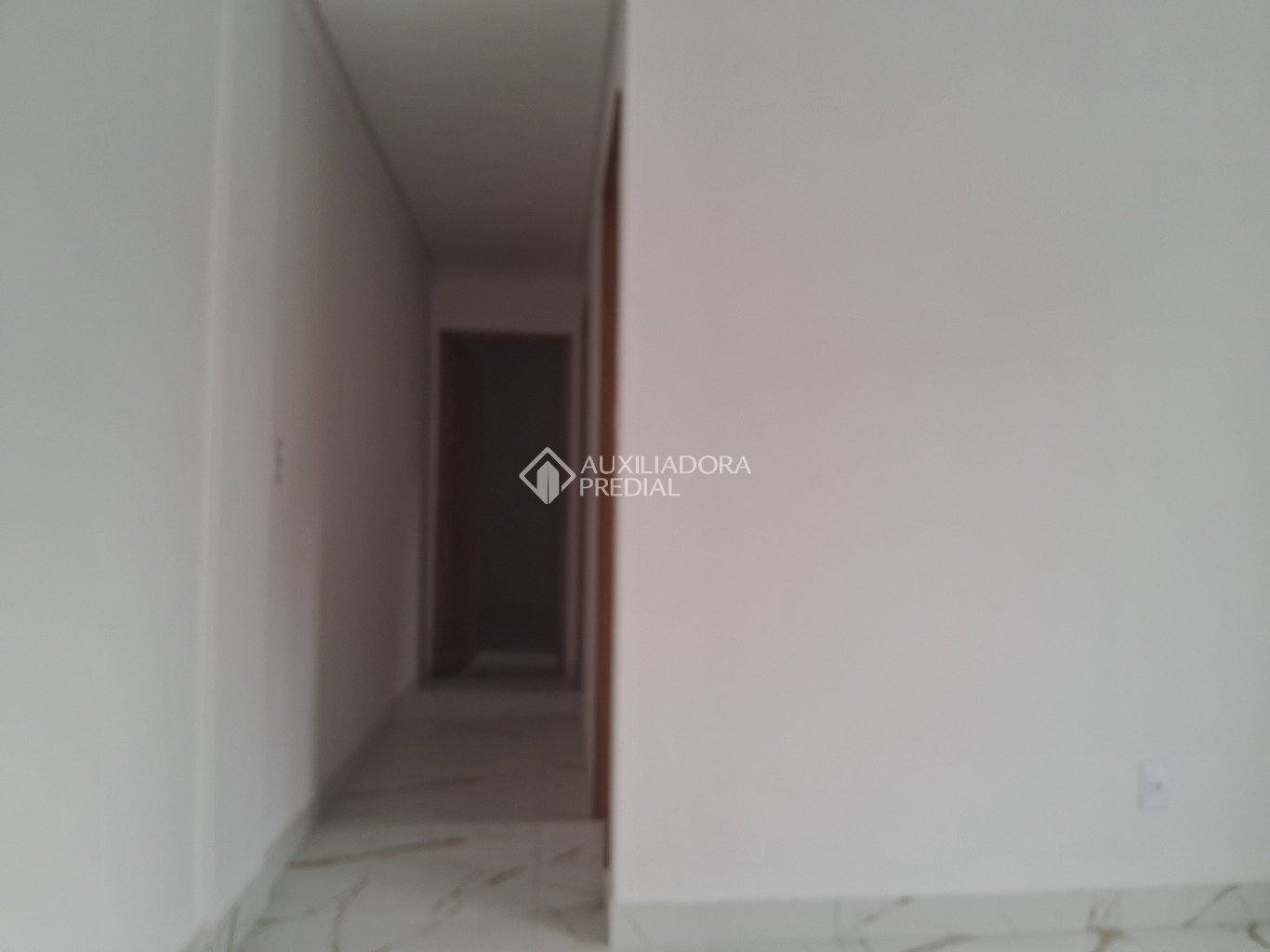 Apartamento à venda com 2 quartos, 44m² - Foto 4