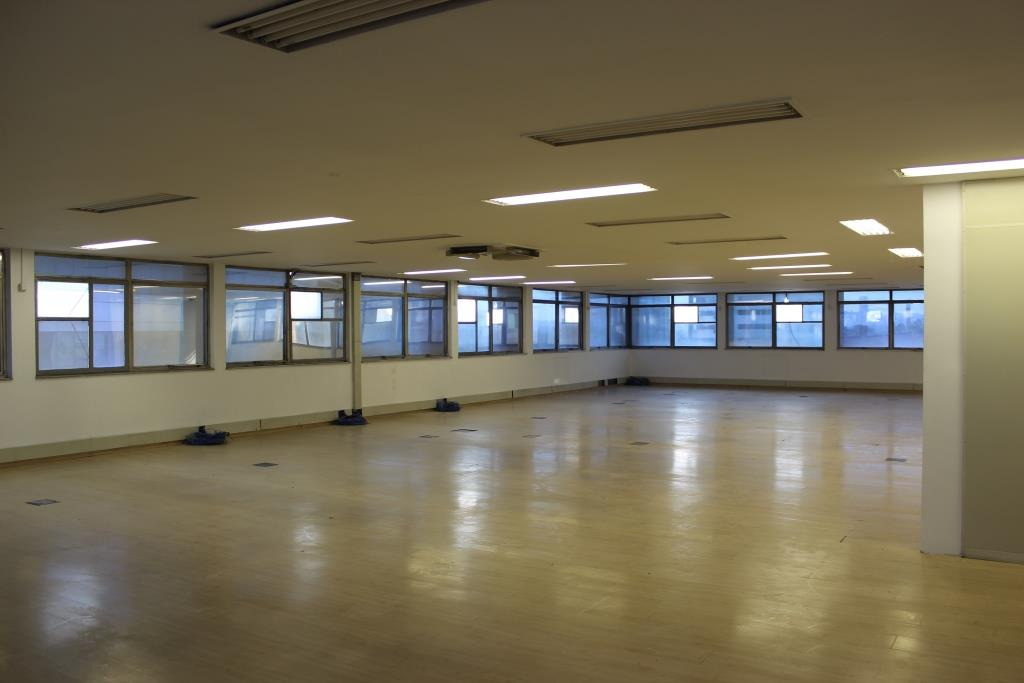 Conjunto Comercial-Sala à venda com 1 quarto, 517m² - Foto 3