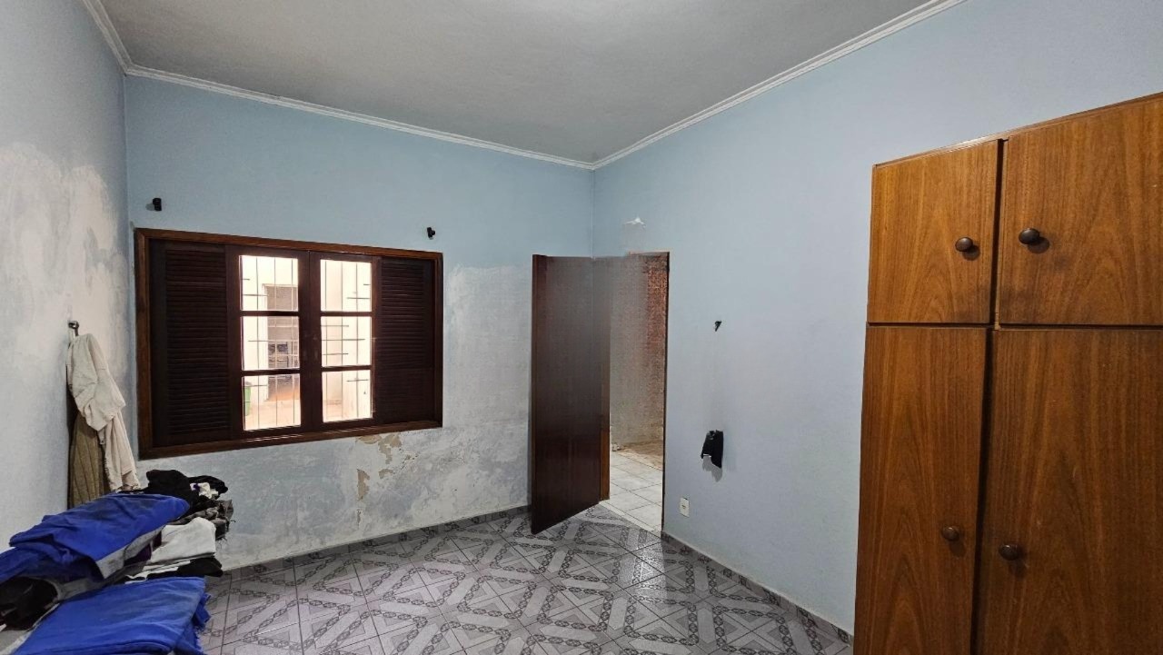 Casa à venda com 3 quartos, 236m² - Foto 14