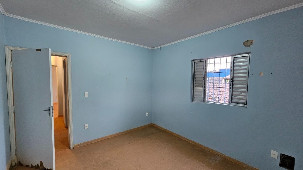 Casa à venda com 3 quartos, 236m² - Foto 17