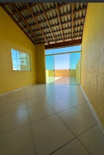 Cobertura à venda com 2 quartos, 100m² - Foto 2