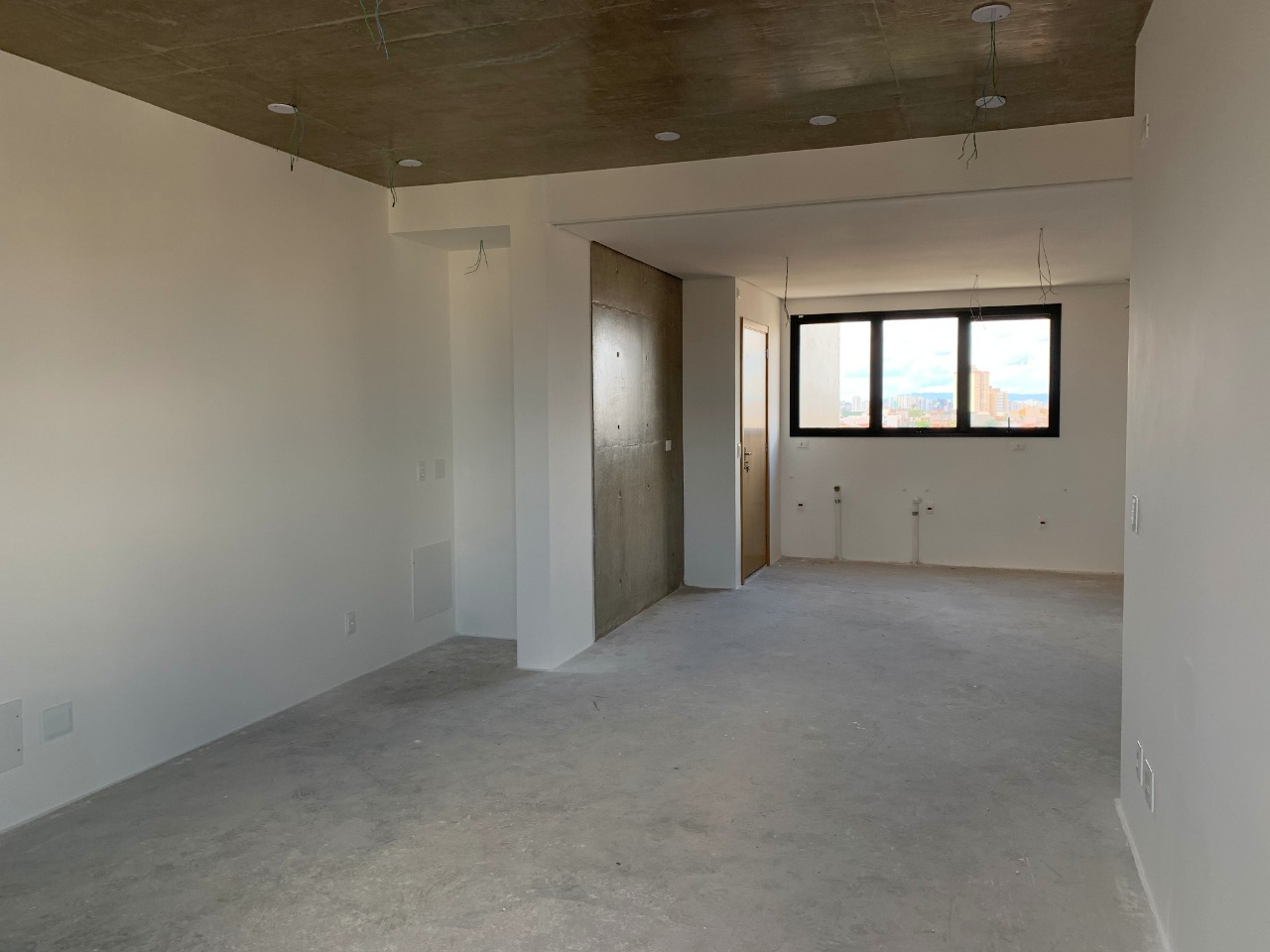 Apartamento à venda com 2 quartos, 83m² - Foto 3