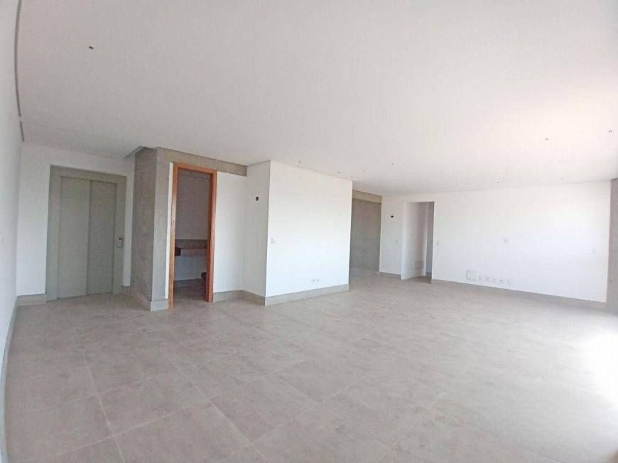 Apartamento à venda com 3 quartos, 155m² - Foto 3