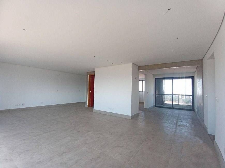 Apartamento à venda com 3 quartos, 155m² - Foto 12