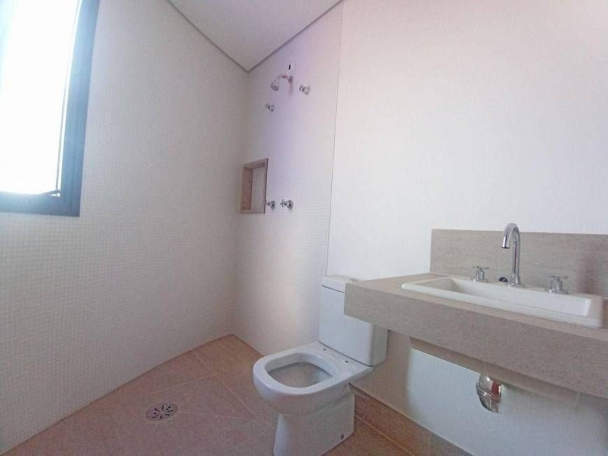 Apartamento à venda com 3 quartos, 155m² - Foto 17