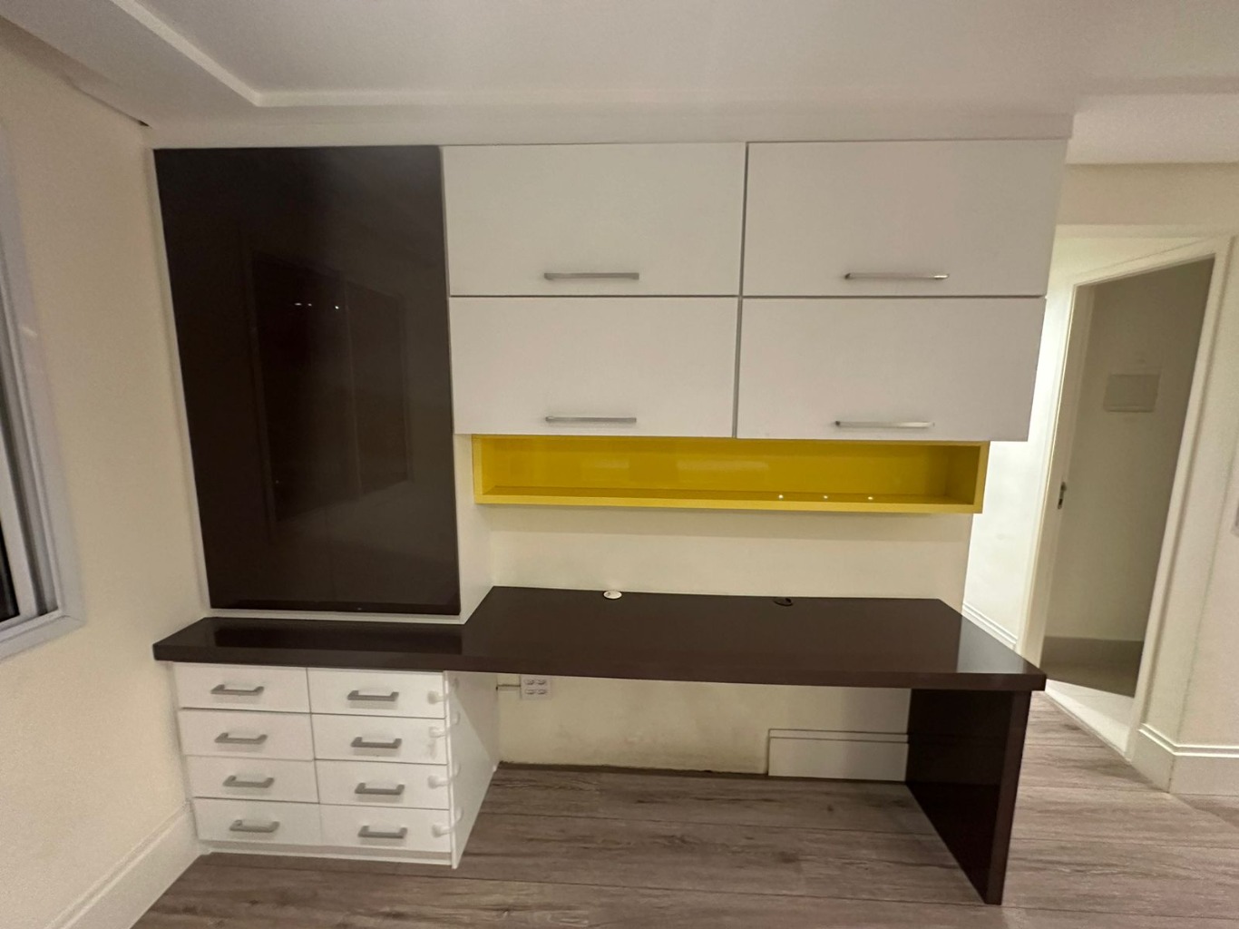 Apartamento à venda com 3 quartos, 115m² - Foto 3