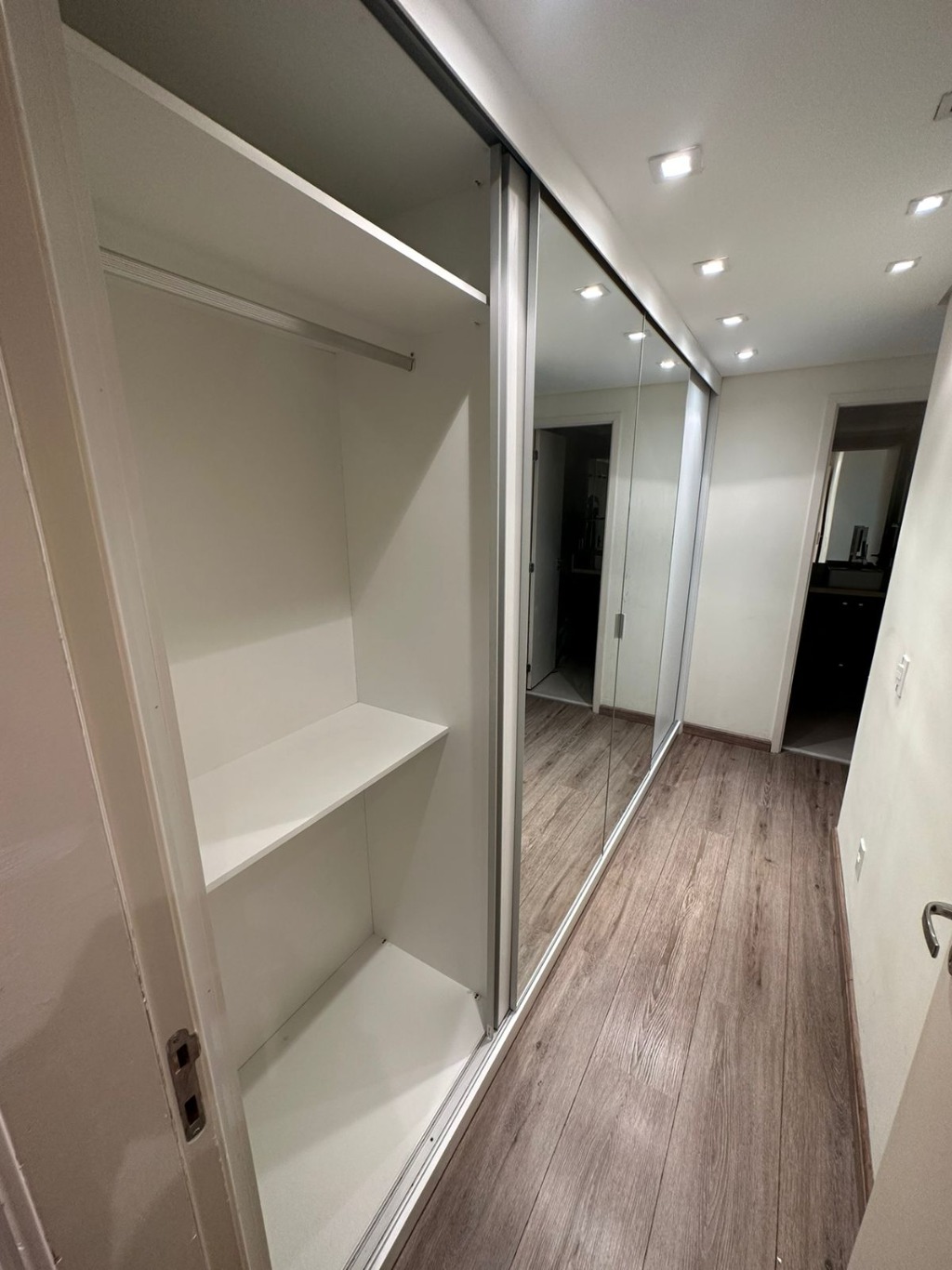 Apartamento à venda com 3 quartos, 115m² - Foto 33