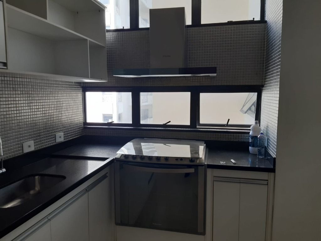 Apartamento à venda com 2 quartos, 298m² - Foto 13