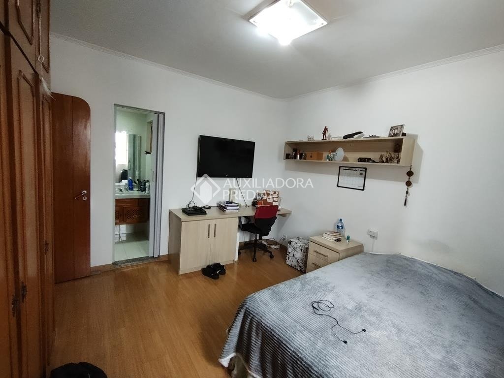 Apartamento à venda com 4 quartos, 152m² - Foto 13