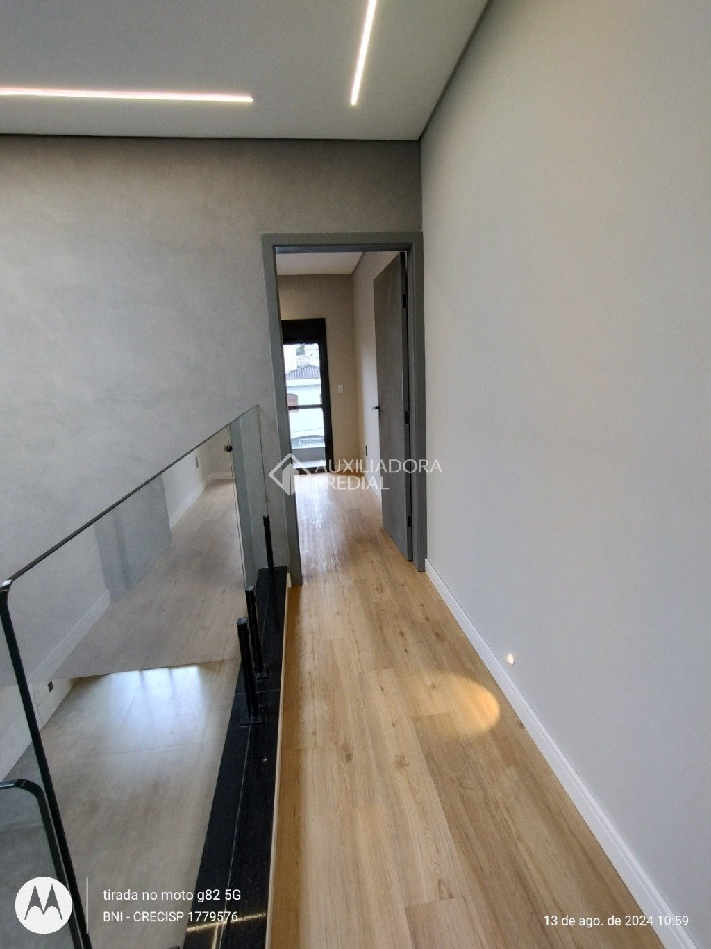 Casa à venda com 3 quartos, 211m² - Foto 14