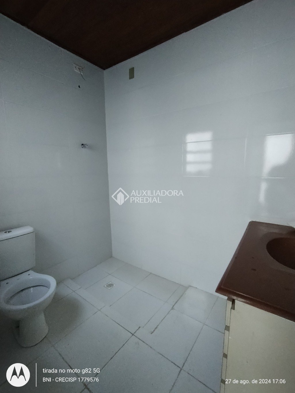 Casa Comercial à venda com 2 quartos, 64m² - Foto 13