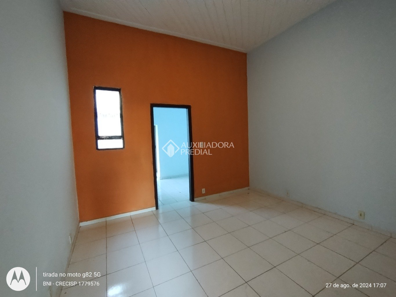 Casa Comercial à venda com 2 quartos, 64m² - Foto 7