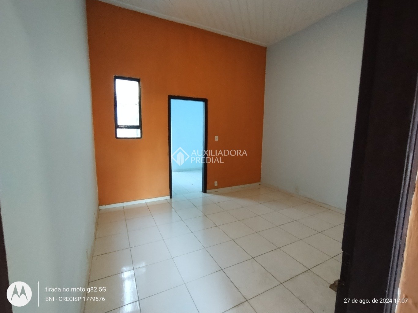 Casa Comercial à venda com 2 quartos, 64m² - Foto 8