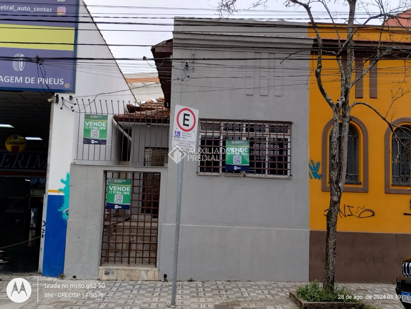 Casa Comercial à venda com 2 quartos, 64m² - Foto 1