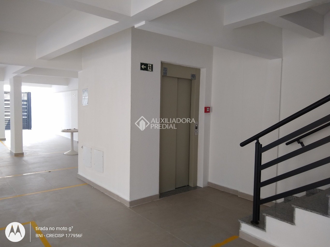 Apartamento à venda com 2 quartos, 49m² - Foto 11