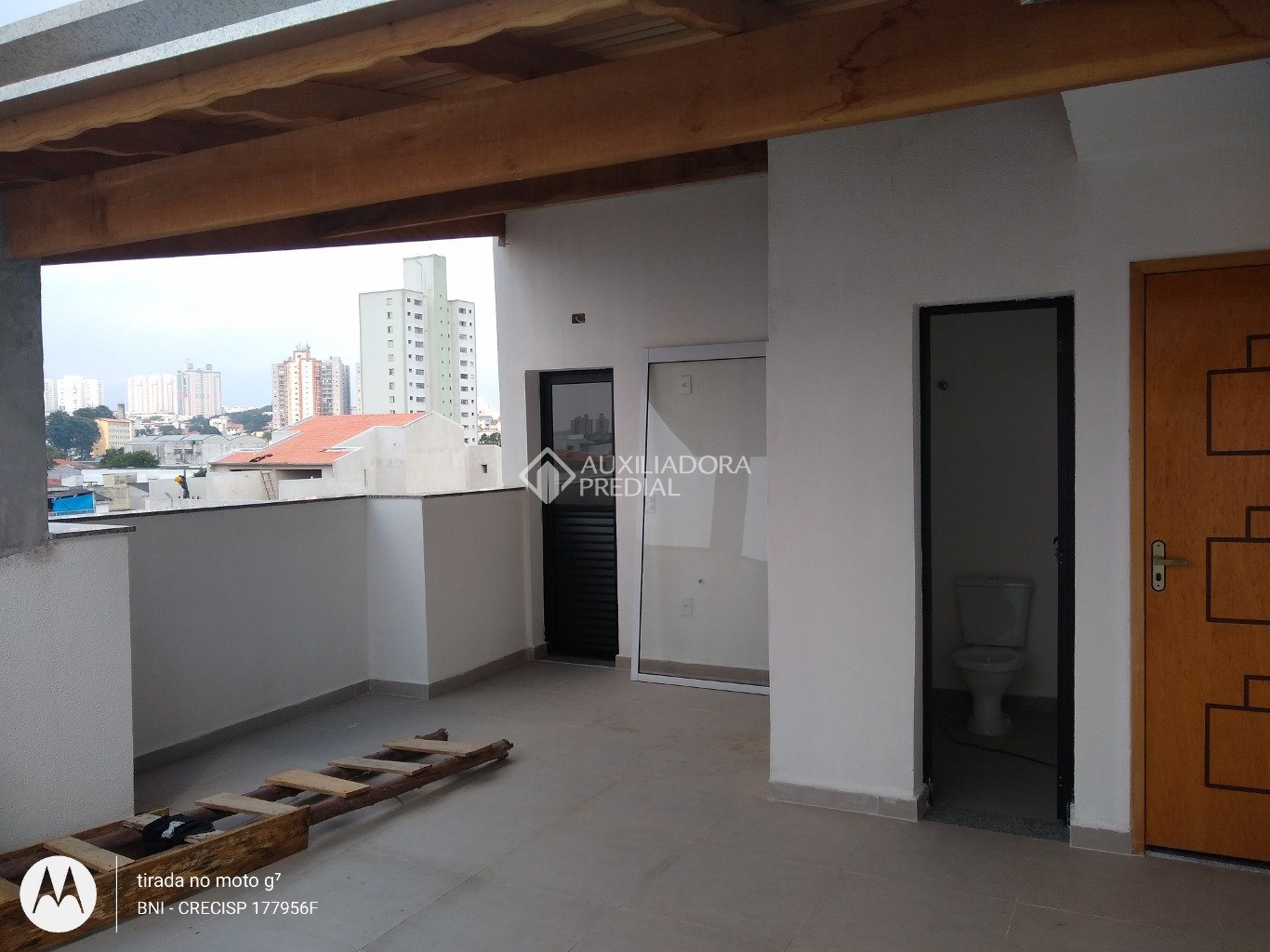 Cobertura à venda com 2 quartos, 89m² - Foto 2