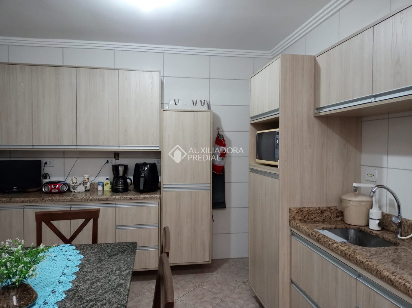 Casa à venda com 3 quartos, 158m² - Foto 10