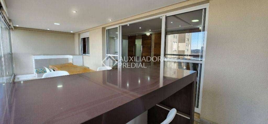 Apartamento à venda com 3 quartos, 167m² - Foto 4