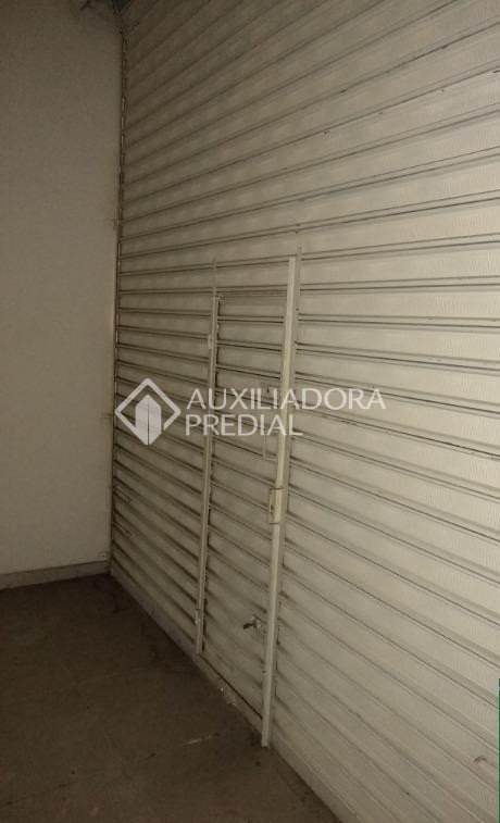 Imóvel Comercial Padrão à venda com 1 quarto, 335m² - Foto 2