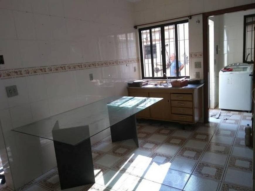 Casa à venda com 3 quartos, 227m² - Foto 5