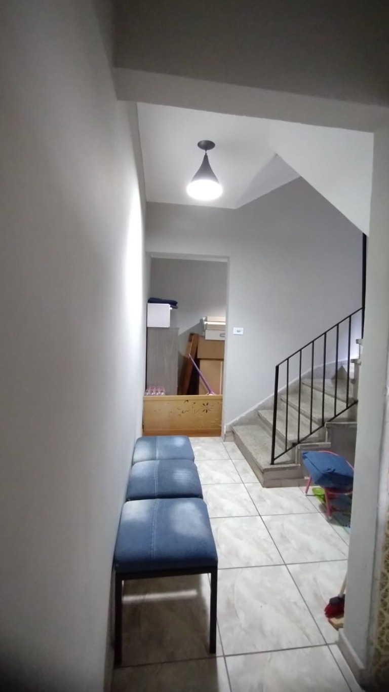 Casa à venda com 3 quartos, 189m² - Foto 2