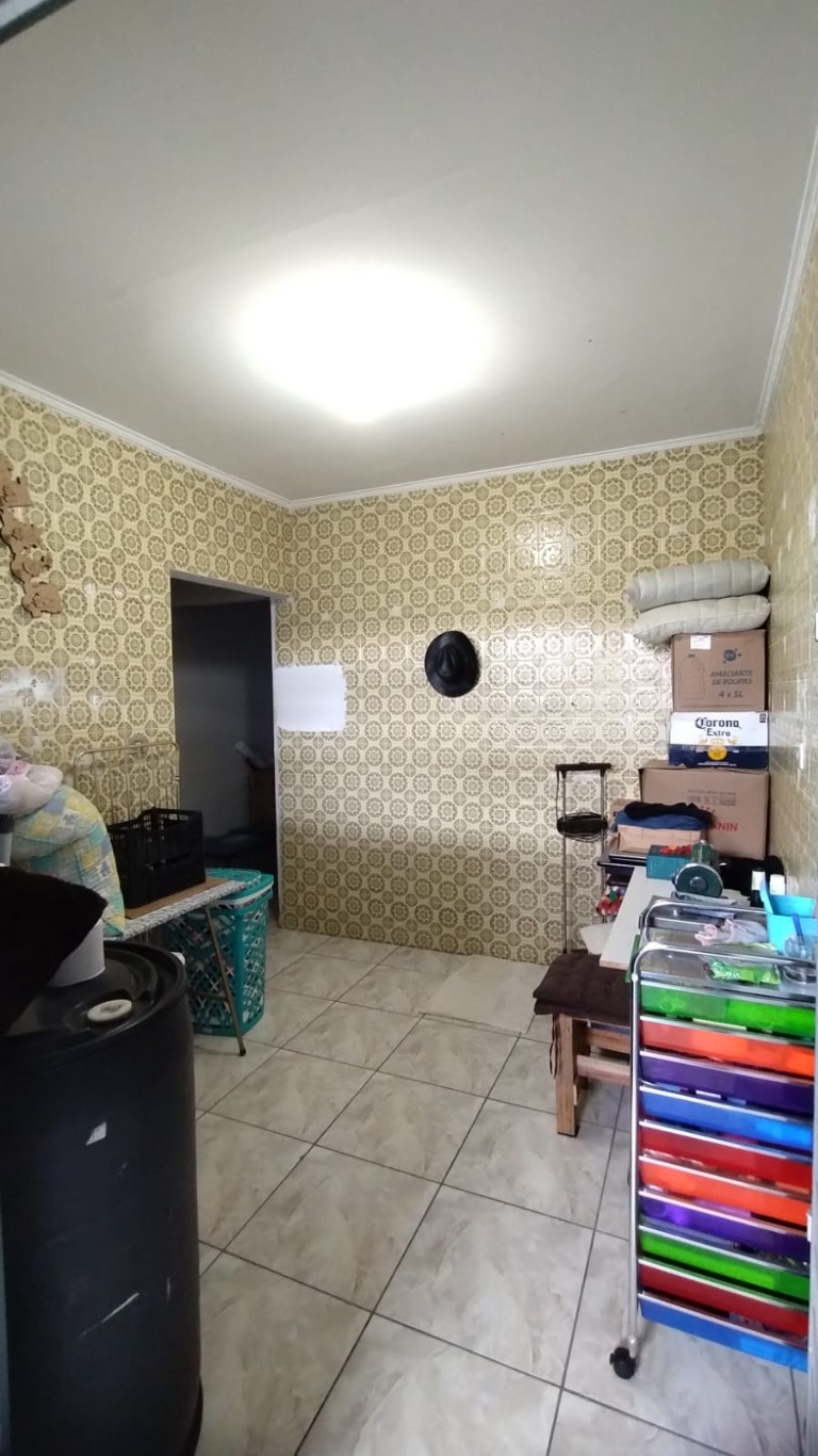 Casa à venda com 3 quartos, 189m² - Foto 13