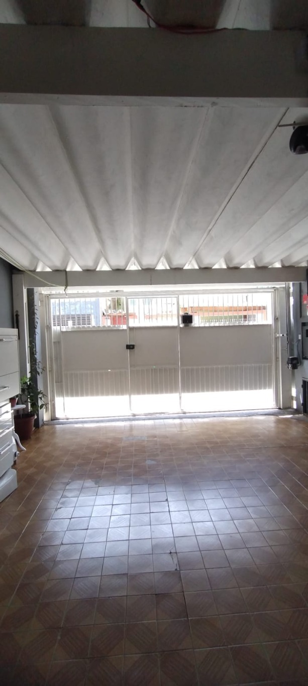 Casa à venda com 3 quartos, 189m² - Foto 15