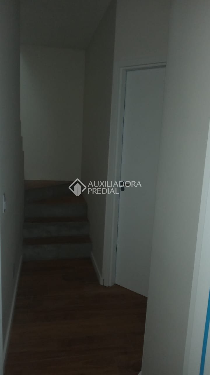 Casa à venda com 2 quartos, 100m² - Foto 11