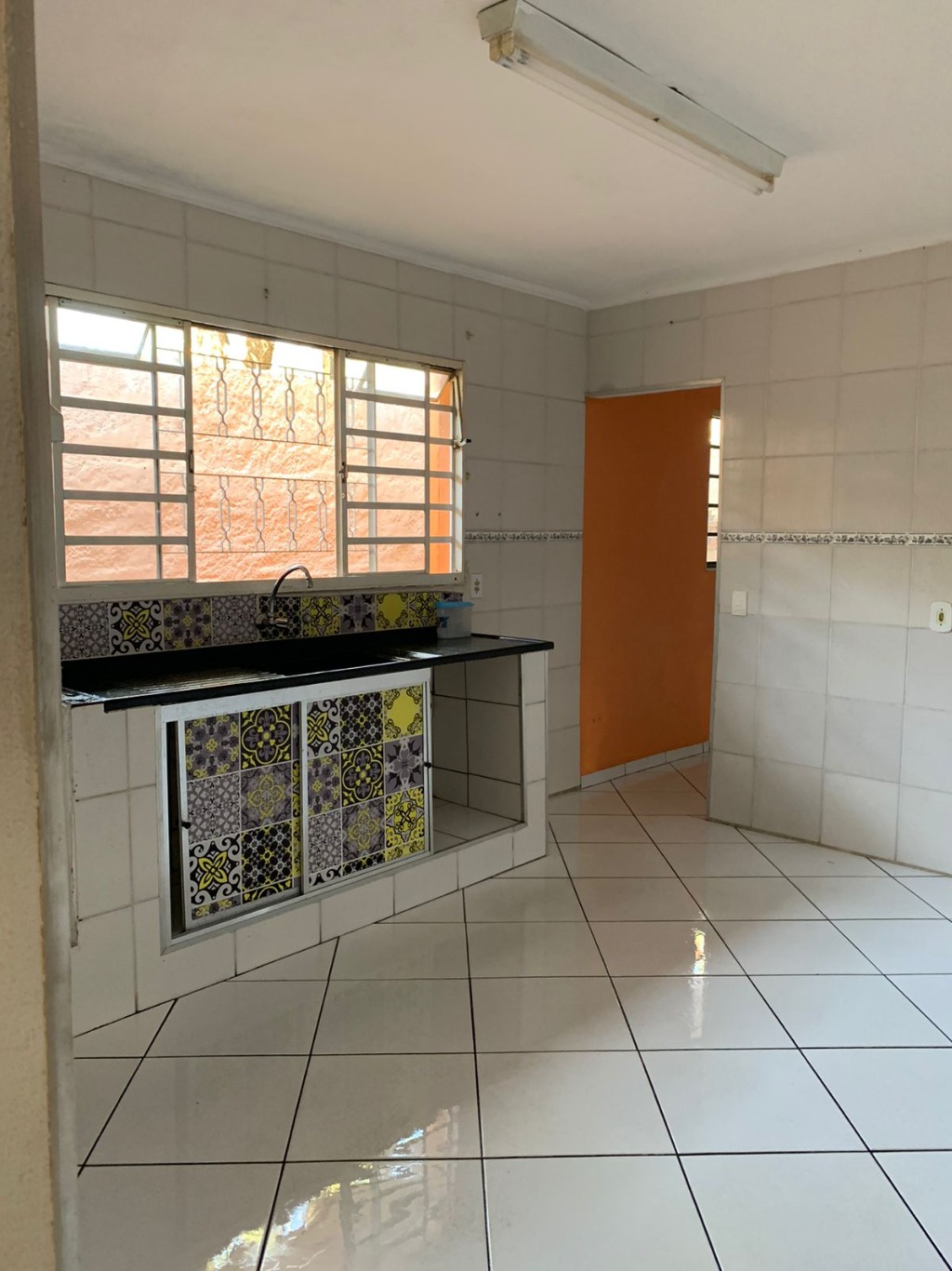 Casa à venda com 3 quartos, 148m² - Foto 2