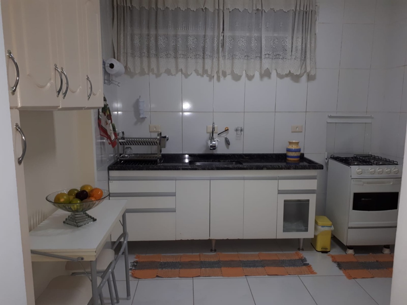 Apartamento à venda com 2 quartos, 73m² - Foto 4