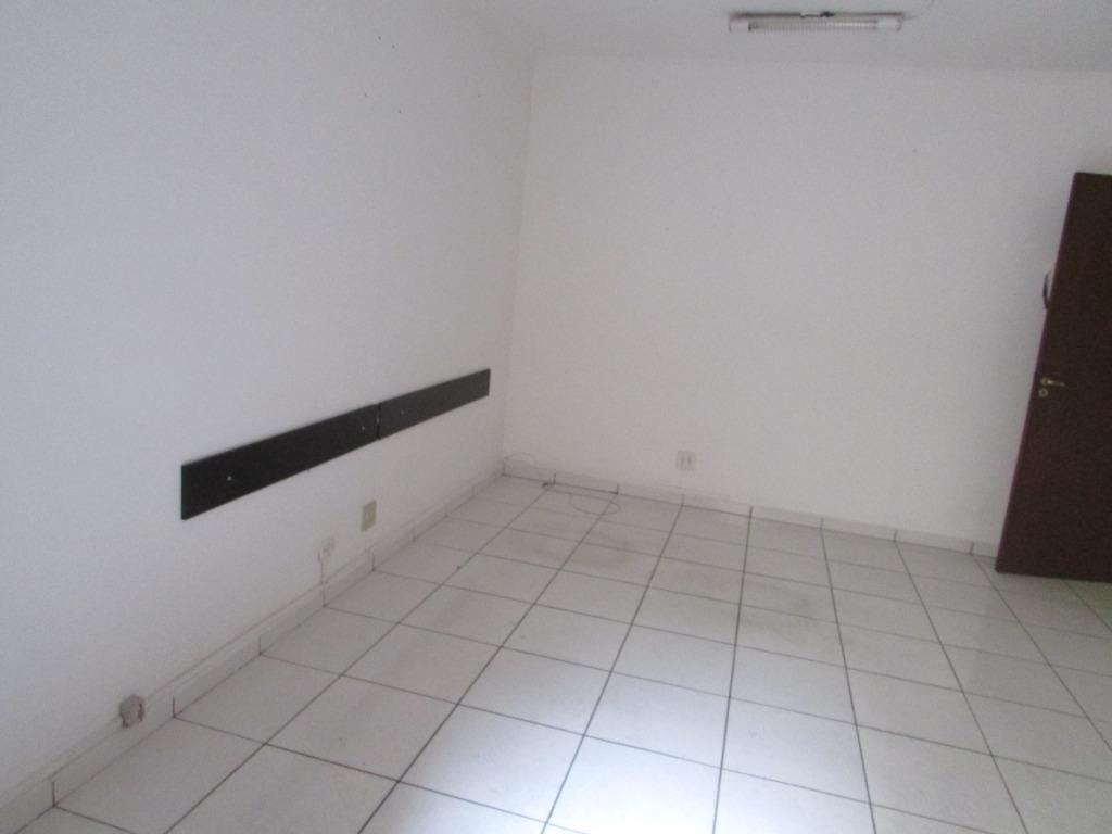 Conjunto Comercial-Sala à venda com 1 quarto, 27m² - Foto 4