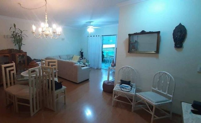 Apartamento à venda com 3 quartos, 131m² - Foto 1