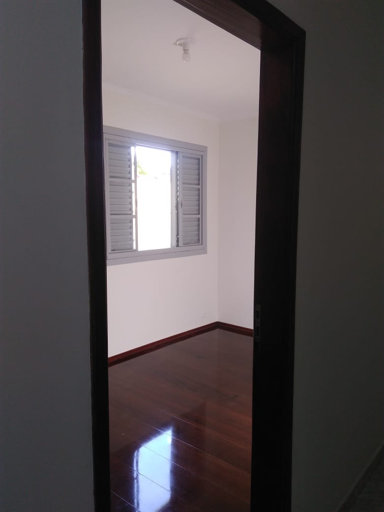 Casa à venda com 2 quartos, 204m² - Foto 14