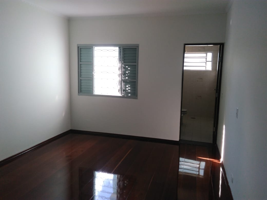 Casa à venda com 2 quartos, 204m² - Foto 17