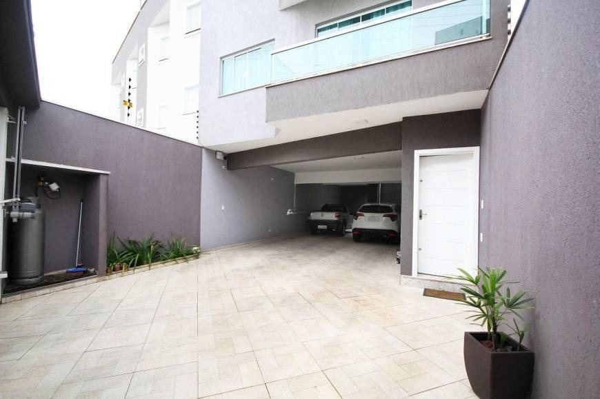 Casa à venda com 3 quartos, 222m² - Foto 17