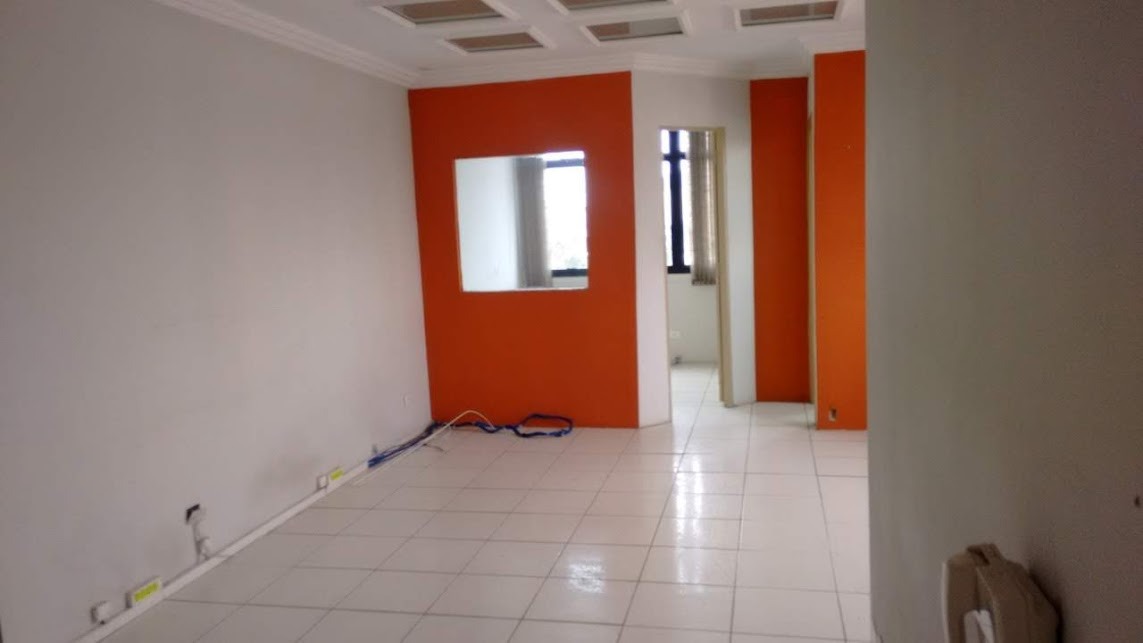 Conjunto Comercial-Sala à venda com 1 quarto, 45m² - Foto 2