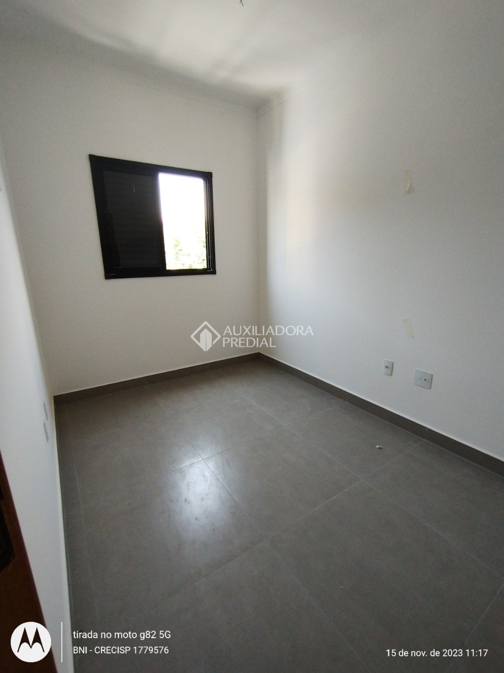 Apartamento à venda com 2 quartos, 41m² - Foto 9