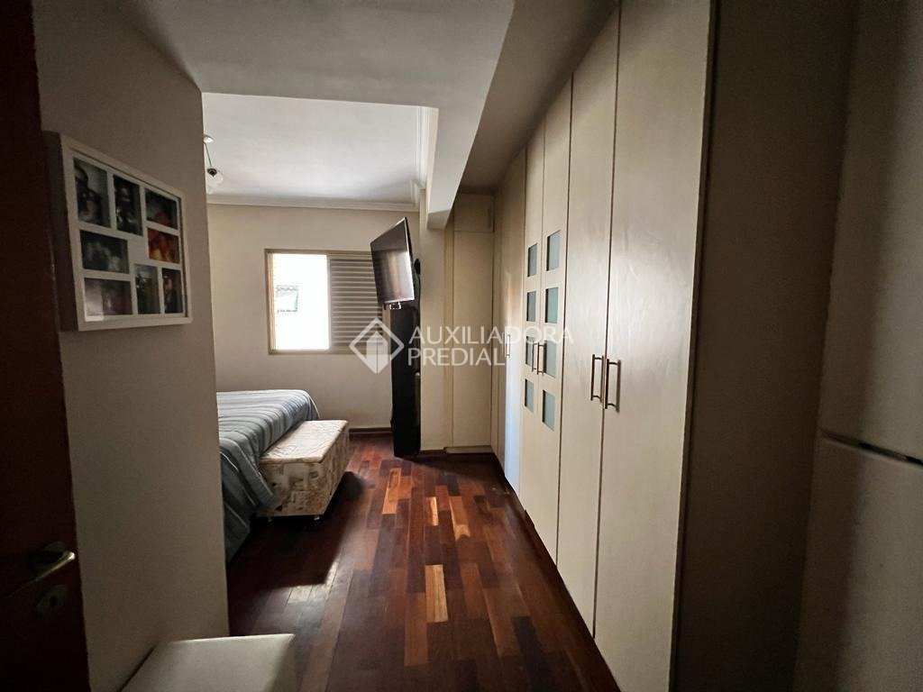 Apartamento à venda com 3 quartos, 115m² - Foto 19