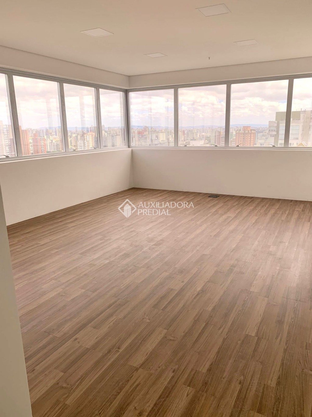 Conjunto Comercial-Sala à venda com 1 quarto, 37m² - Foto 6