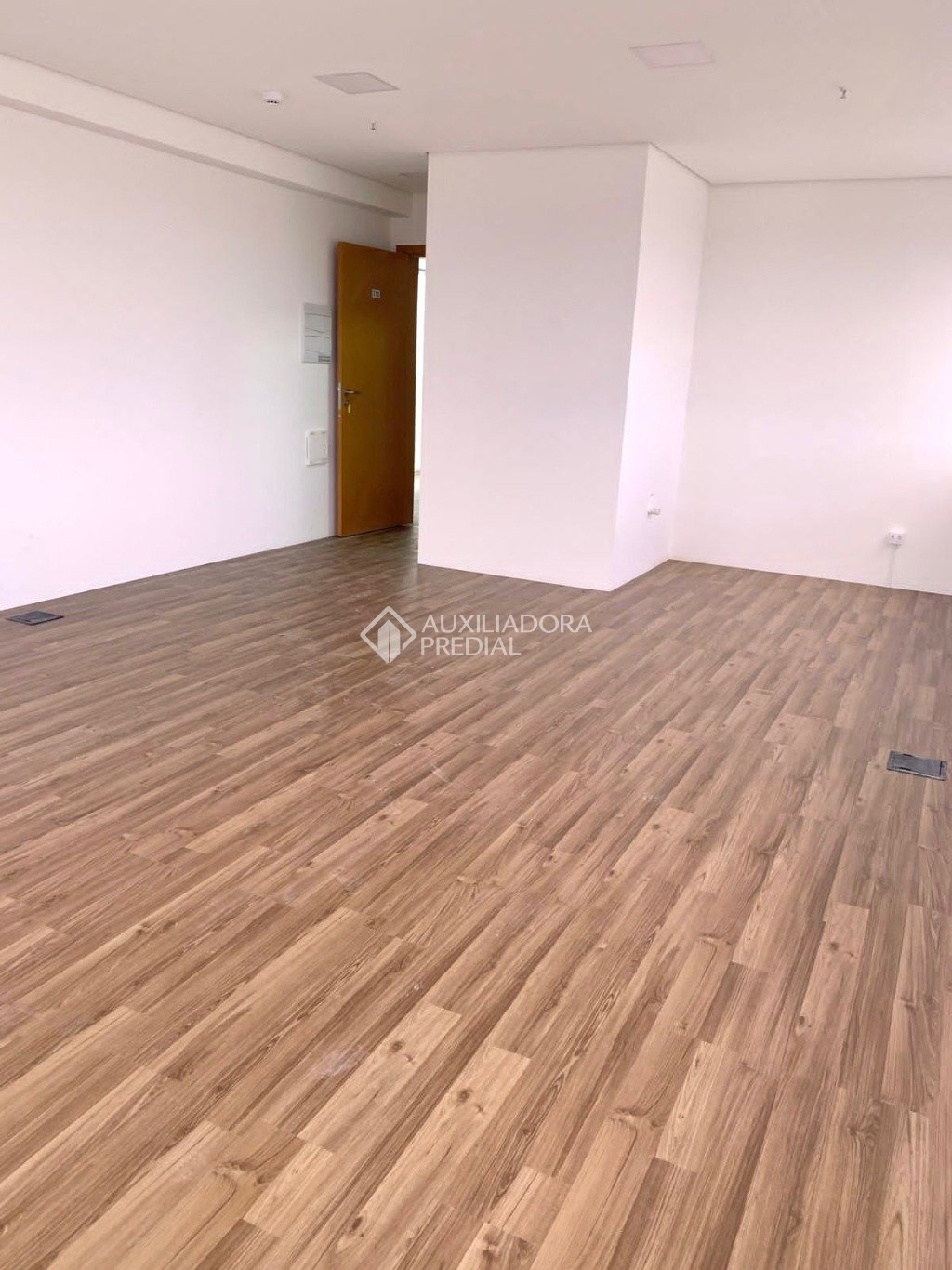 Conjunto Comercial-Sala à venda com 1 quarto, 37m² - Foto 13