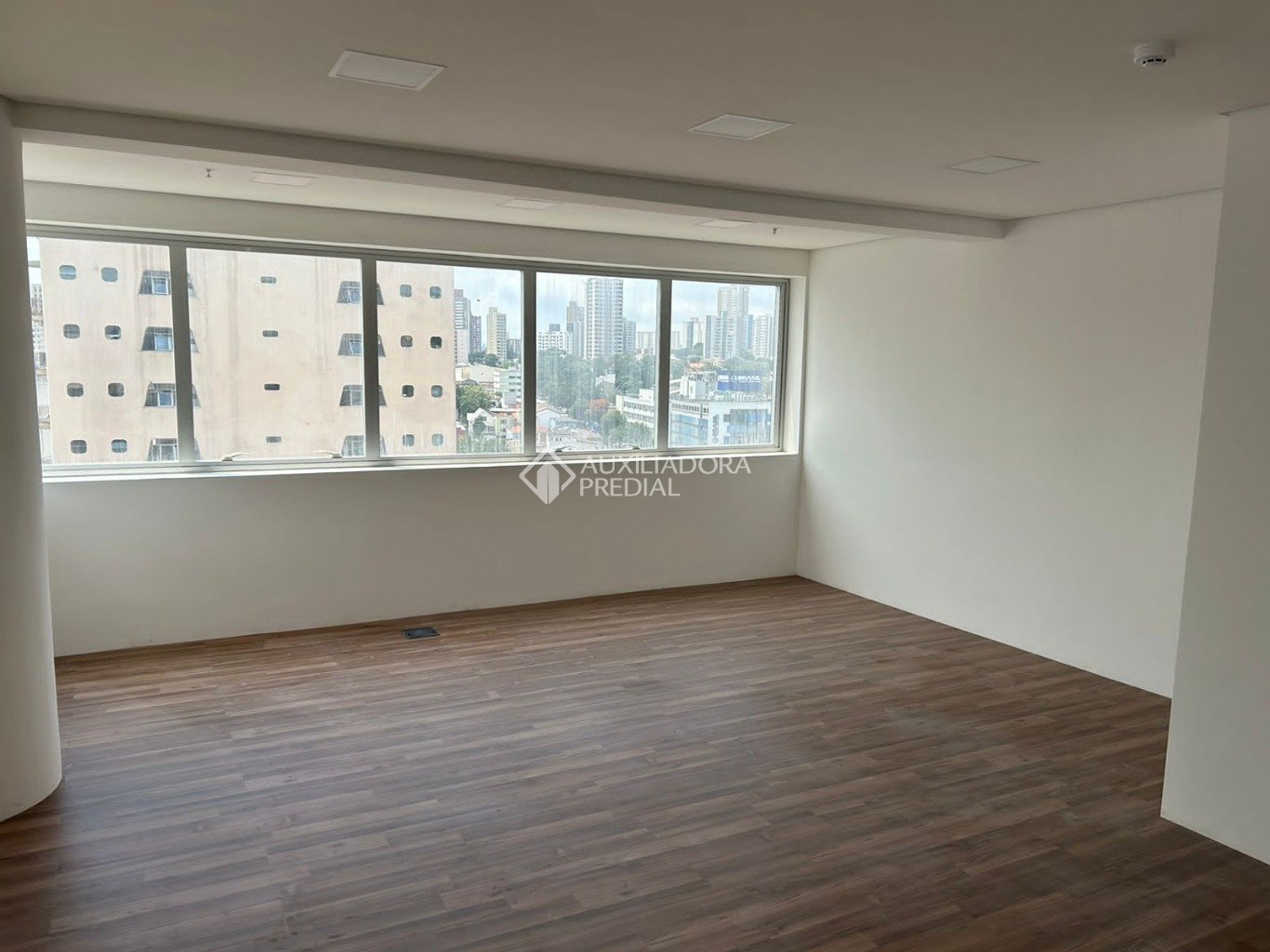 Conjunto Comercial-Sala à venda com 1 quarto, 37m² - Foto 28