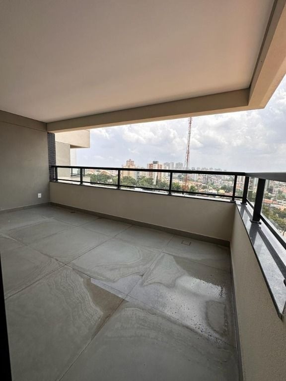 Apartamento à venda com 3 quartos, 161m² - Foto 7