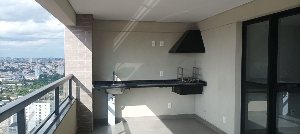 Apartamento à venda com 3 quartos, 161m² - Foto 1